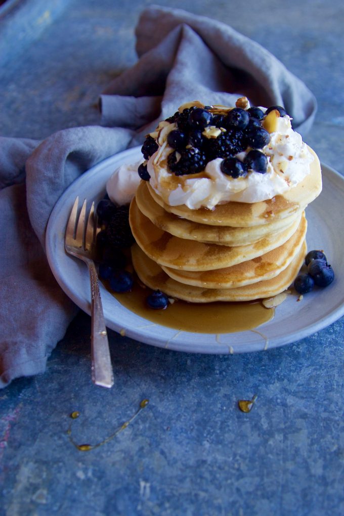 Tasty Food Photography Workshop: Pinch of Yum Studios pancakes