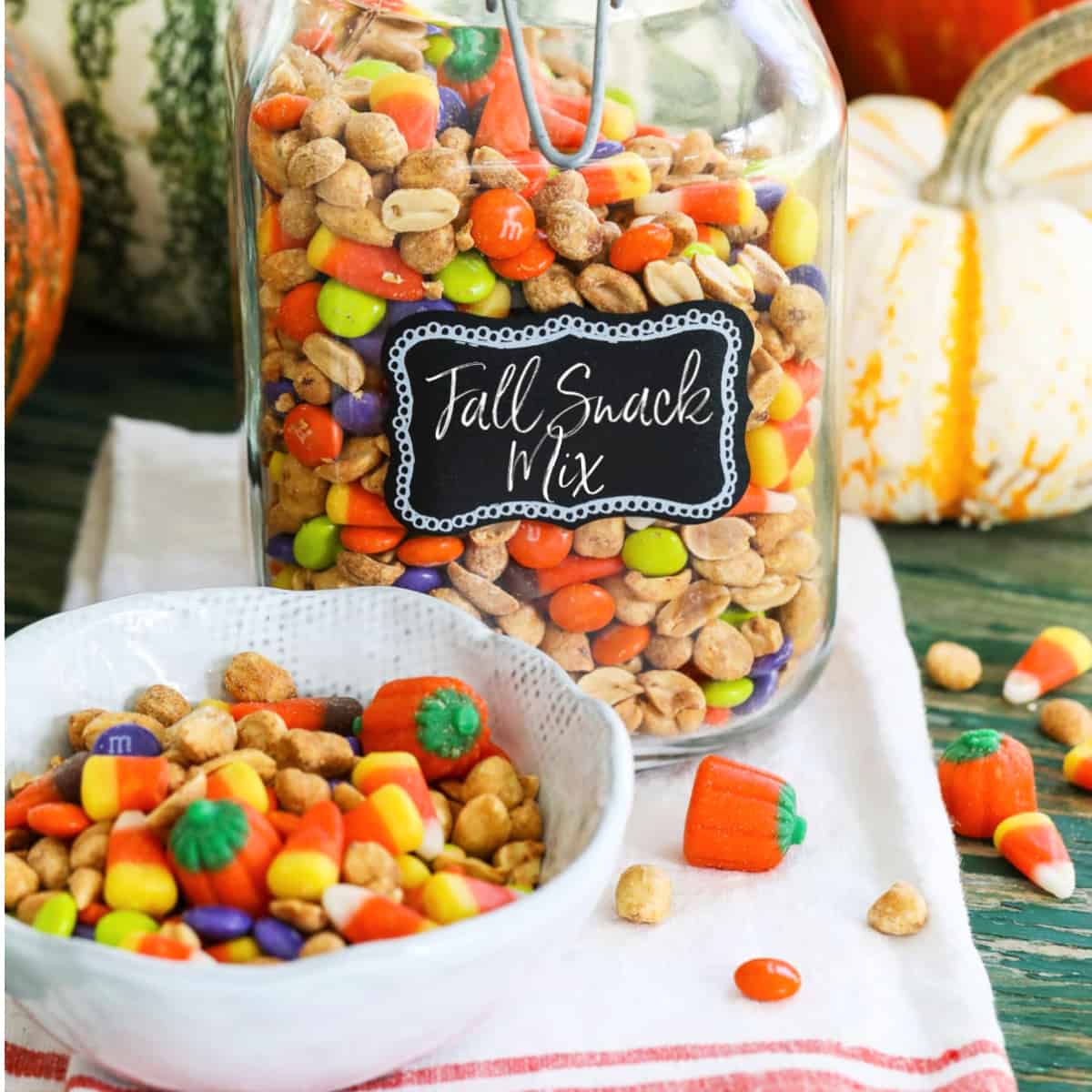 Fall Snack Mix Recipe - Delicious Table