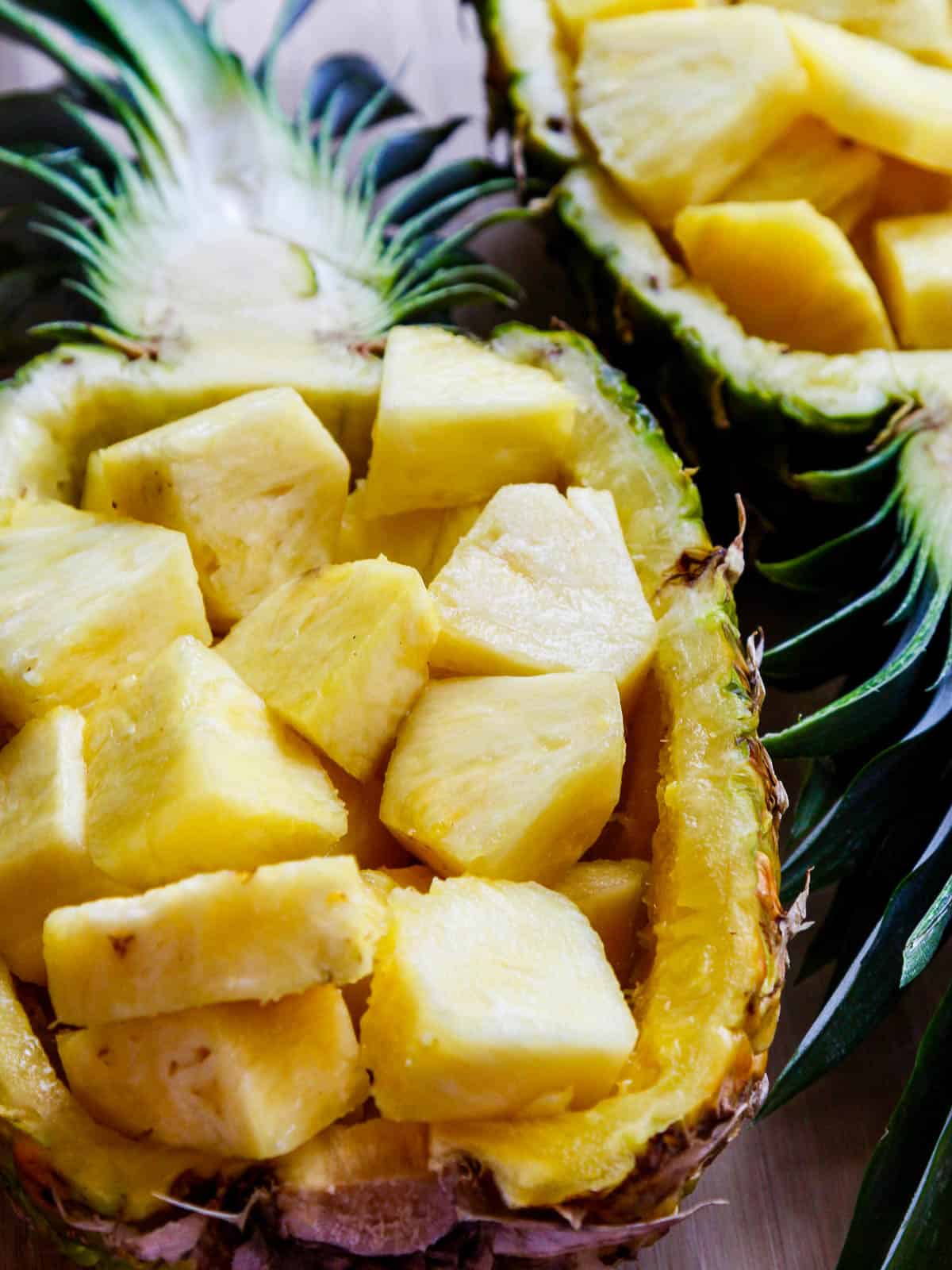 Pineapple serving dish deals