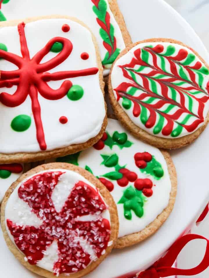 Christmas Cookies & Milk For Santa - Delicious Table