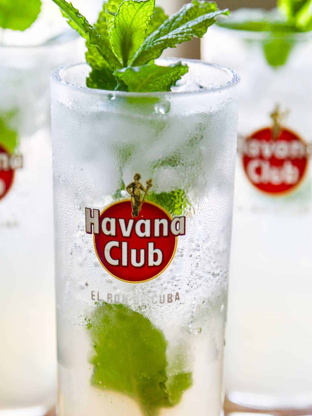 The Real Mojito Recipe (with Video)