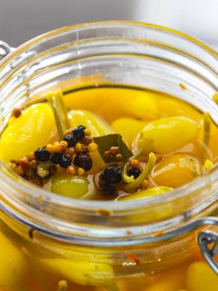 Tavern Bar Style Pickled Eggs Recipe Delicious Table