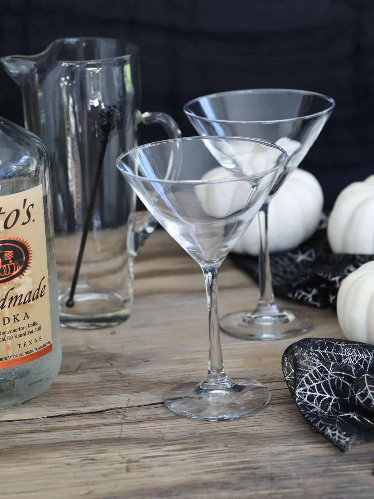 x4 Halloween Mirror Silver Black Matte Ghost Martini Cocktail Glasses  GORGEOUS!