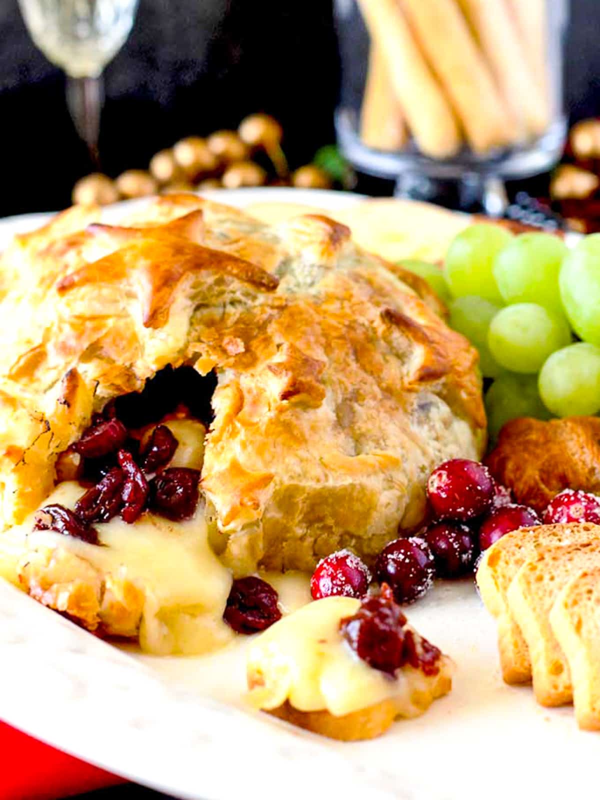 Baked Brie with Maple Syrup and Bacon - Fantabulosity