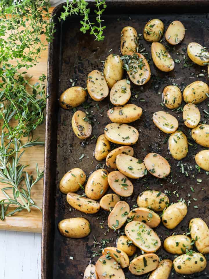 Roasted Potatoes Recipe - Delicious Table